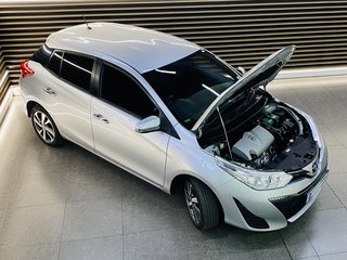 2019 Toyota Yaris 1.5 Xs 5Dr - photo 4