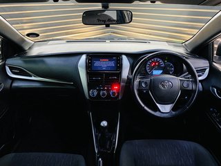 2019 Toyota Yaris 1.5 Xs 5Dr - photo 7