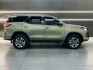 2024 Toyota Fortuner 2.8GD-6 R/B A/T - photo 10