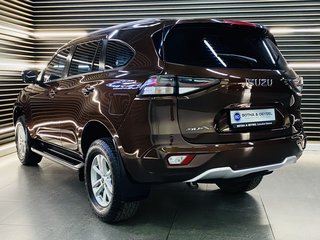 2022 Isuzu Mu-x 3.0D LS 4X4 A/T - photo 7