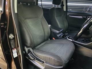 2022 Isuzu Mu-x 3.0D LS 4X4 A/T - photo 17