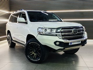 2018 Toyota Land Cruiser 200 V8 4.5D VX-R A/T - photo 3