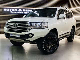 Toyota Land Cruiser Used vehicle for sale