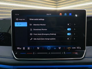 2025 Volkswagen Tiguan 2.0 TSI R-LINE 4MOTION DSG - photo 16
