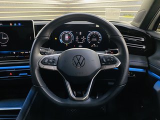 2025 Volkswagen Tiguan 2.0 TSI R-LINE 4MOTION DSG - photo 22