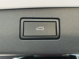 2025 Volkswagen Tiguan 2.0 TSI R-LINE 4MOTION DSG - photo 1