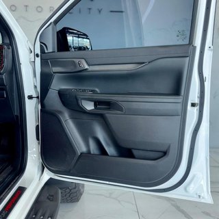 2025 Ford 3.0T V6 Double Cab Raptor 4WD - photo 13