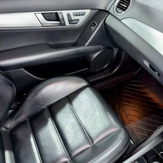 2012 Mercedes-Benz C63 AMG - photo 8
