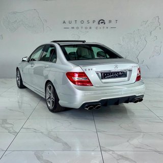 2012 Mercedes-Benz C63 AMG - photo 16