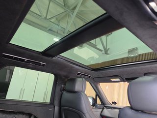 2023 Land Rover D350 First Edition - photo 11