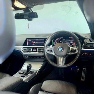 2019 BMW 330i M Sport - photo 3