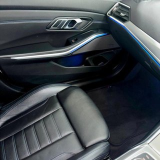 2019 BMW 330i M Sport - photo 5