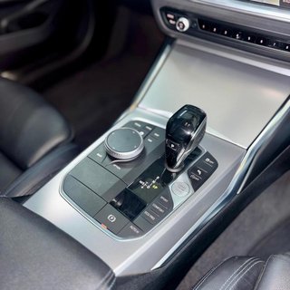 2019 BMW 330i M Sport - photo 10