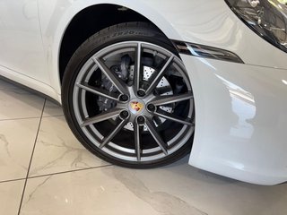 2020 Porsche Carrera Coupe - photo 8