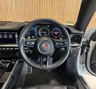 2020 Porsche Carrera Coupe - photo 7