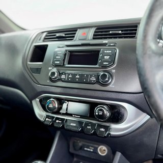 2012 Kia hatch 1.4 Tec - photo 2