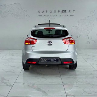 2012 Kia hatch 1.4 Tec - photo 7