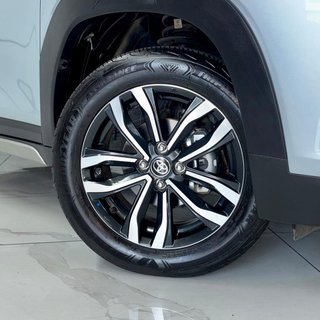 2025 Toyota Starlet CROSS 1.5XR A/T - photo 3
