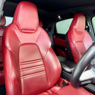 2021 Porsche GTS Coupe - photo 8