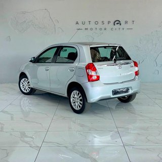 2017 Toyota Hatch 1.5 Xs - photo 4