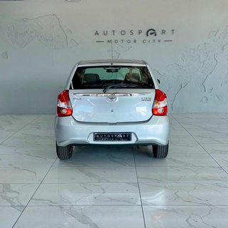 2017 Toyota Hatch 1.5 Xs - photo 5