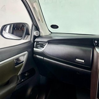 2018 Toyota 2.8GD-6 Auto - photo 2
