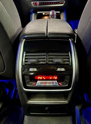 2019 BMW M50d - photo 10
