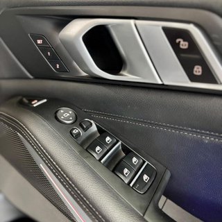 2019 BMW M50d - photo 12