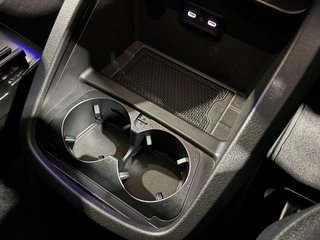 2026 Mercedes-Benz V300d Exclusive - photo 3
