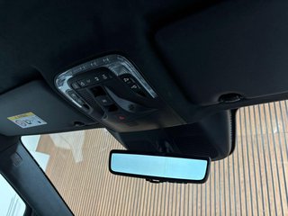 2026 Mercedes-Benz V300d Exclusive - photo 4