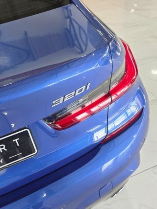 2020 BMW 320i M Sport - photo 6