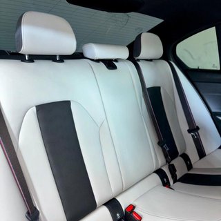 2025 BMW Competition M xDrive - photo 2