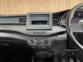 2025 Suzuki 1.5 GA - photo 6