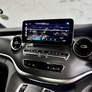 2023 Mercedes-Benz V300d Exclusive AMG Line - photo 7