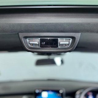 2023 Mercedes-Benz V300d Exclusive AMG Line - photo 12