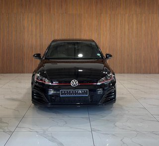2019 Volkswagen Golf GOLF VII GTi 2.0 TSI DSG - photo 2