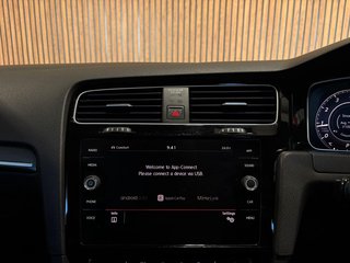 2019 Volkswagen Golf GOLF VII GTi 2.0 TSI DSG - photo 1