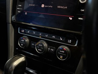 2019 Volkswagen Golf GOLF VII GTi 2.0 TSI DSG - photo 2