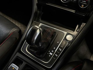 2019 Volkswagen Golf GOLF VII GTi 2.0 TSI DSG - photo 3