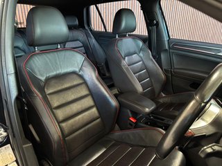 2019 Volkswagen Golf GOLF VII GTi 2.0 TSI DSG - photo 4