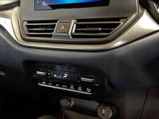 2025 Toyota 1.5 XS Auto - photo 2