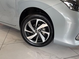 2025 Toyota 1.5 XS Auto - photo 9