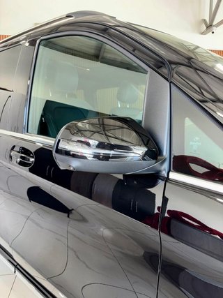 2026 Mercedes-Benz V300d Executive - photo 1