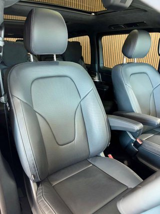 2026 Mercedes-Benz V300d Executive - photo 6