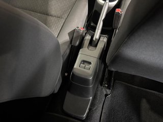 2023 Toyota Vitz 1.0 XR AMT - photo 4