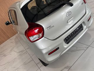 2023 Toyota Vitz 1.0 XR AMT - photo 9