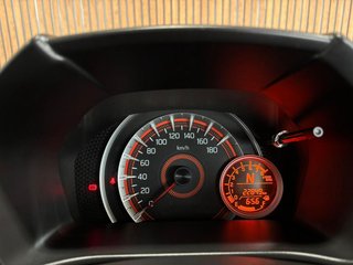 2023 Toyota Vitz 1.0 XR AMT - photo 9