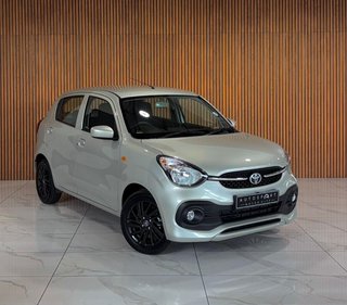 2023 Toyota Vitz 1.0 XR AMT - photo 1