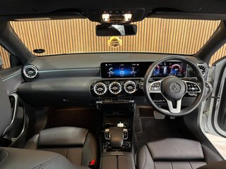 2020 Mercedes-Benz A200 Sedan AMG Line - photo 8