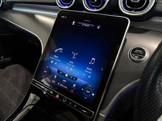2022 Mercedes-Benz C220d AMG Line - photo 2